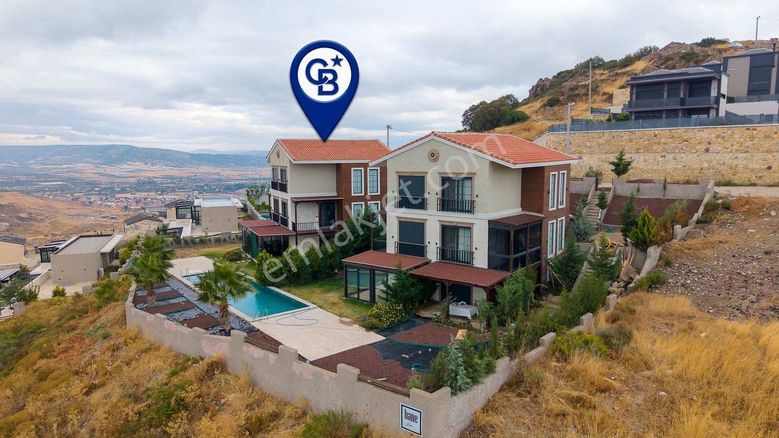 Foça Foçaköyde Havuzlu Butik Site İçerisinde Satılık 2+2 Villa — fotoğraf 32