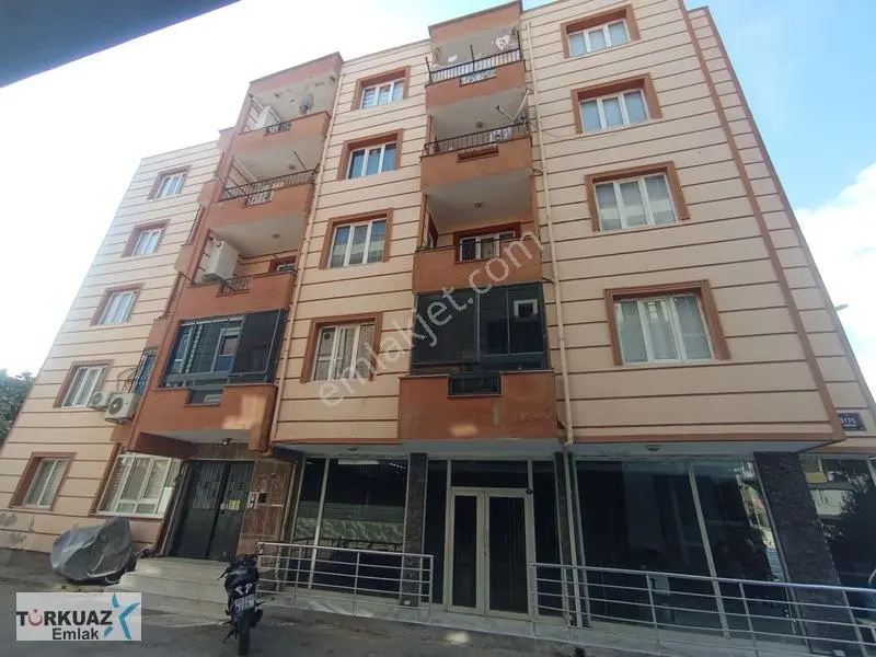 Torbalı İzban Yanı 3+1 Ara Kat Daire — fotoğraf 2