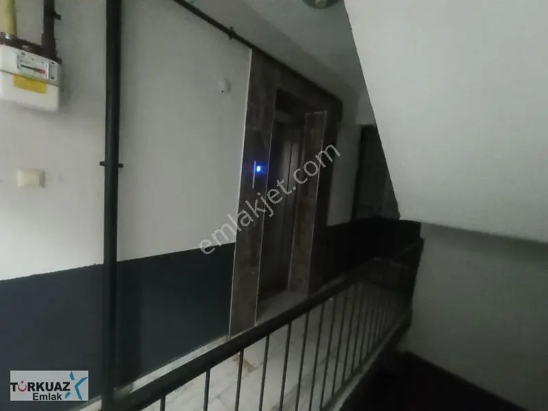 Torbalı İzban Yanı 3+1 Ara Kat Daire — fotoğraf 4