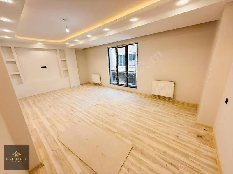Hicret'den U.mumcu Mh. 2+1, 110 M² Kahve Köşeli 1.kat Lux Daire — fotoğraf 11