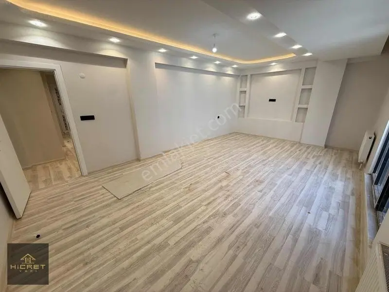Hicret'den U.mumcu Mh. 2+1, 110 M² Kahve Köşeli 1.kat Lux Daire — fotoğraf 12
