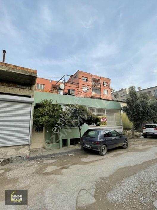Kozan Divan Emlak'Tan Belediye Binasına Komşu Müstakil