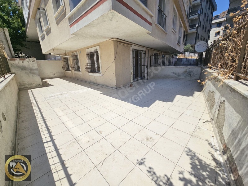 Satılık 2+1 Bahçe Kullanımlı, Kapalı Otoparklı Daire — fotoğraf 18
