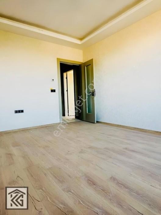 Selçuklu Esenler Mh. Satılık Geniş 3+1 — fotoğraf 19
