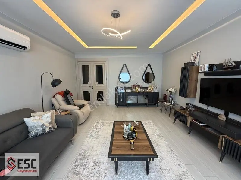 Esc'den Yeni Mh'de Lüx'sün Yeni Tanımı 4+1 Satılık Daire Esc2664 — fotoğraf 3