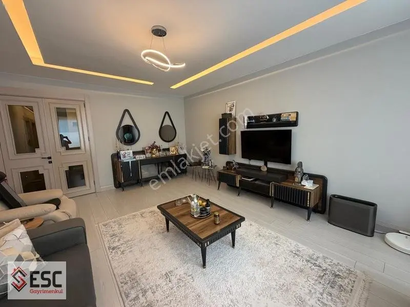 Esc'den Yeni Mh'de Lüx'sün Yeni Tanımı 4+1 Satılık Daire Esc2664 — fotoğraf 4