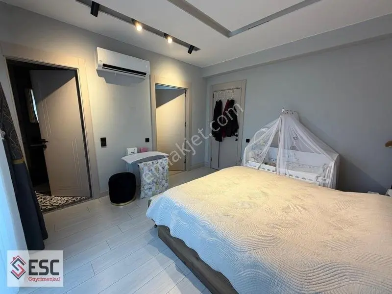 Esc'den Yeni Mh'de Lüx'sün Yeni Tanımı 4+1 Satılık Daire Esc2664 — fotoğraf 27