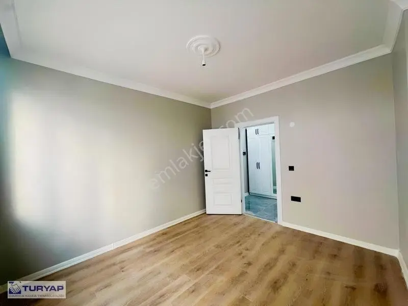 Turyaptan Bayramoğlunda Sıfır Lüks 2+1 | Geniş Ve Ferah|otopark — fotoğraf 12