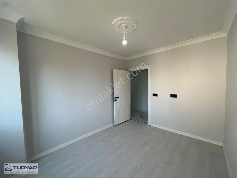 Turyap'tan Tuzla Cadde'si Yanı 3+1 Arakat — fotoğraf 11