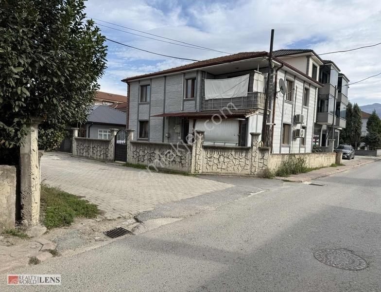 Acil Satılık! Akyazı Yenicami'de 3+1 İçi Komple Yenilenmiş Daire — fotoğraf 6