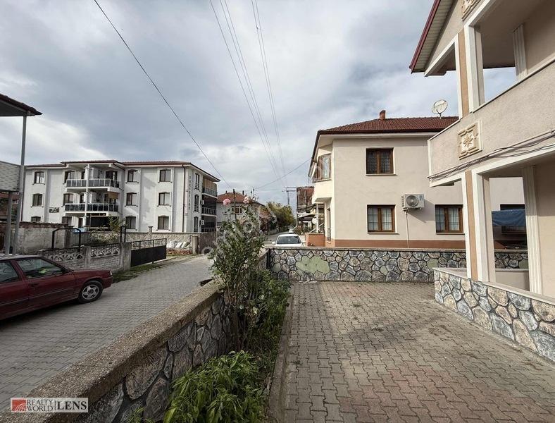 Acil Satılık! Akyazı Yenicami'de 3+1 İçi Komple Yenilenmiş Daire — fotoğraf 10