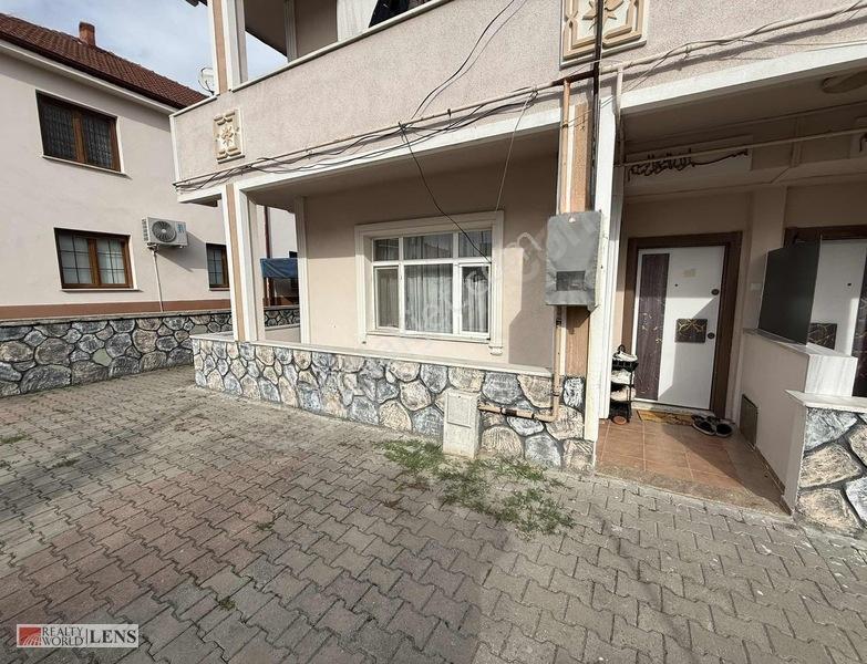 Acil Satılık! Akyazı Yenicami'de 3+1 İçi Komple Yenilenmiş Daire — fotoğraf 12