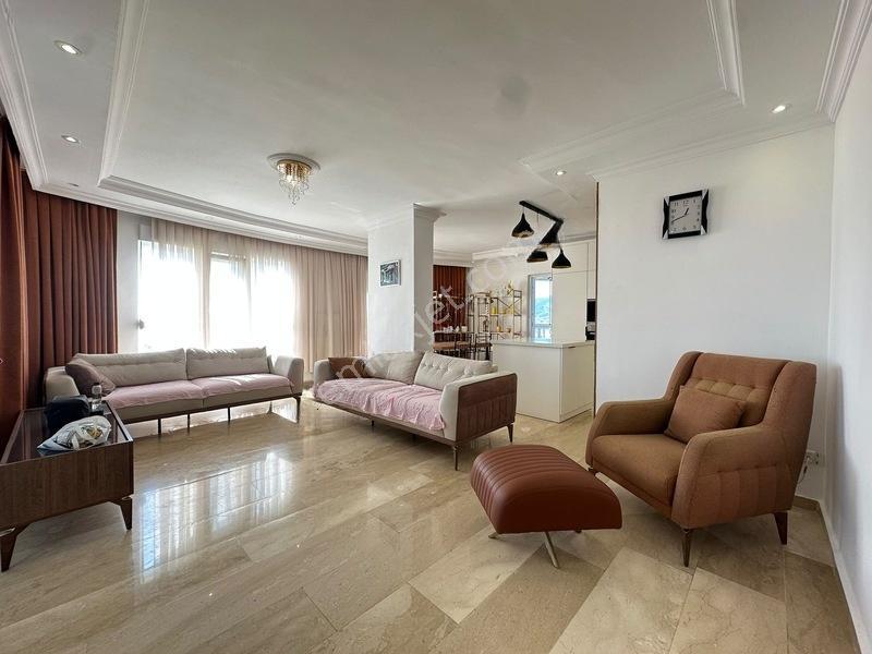 Alanya Tosmur'da 2+1 Eşyalı Deniz Manzaralı Satılık Daire — fotoğraf 6