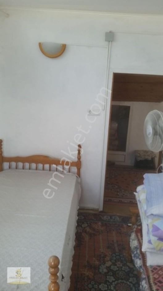 İzmir Seferihisar Denize İkinci Parselde Satılık Villa — fotoğraf 8