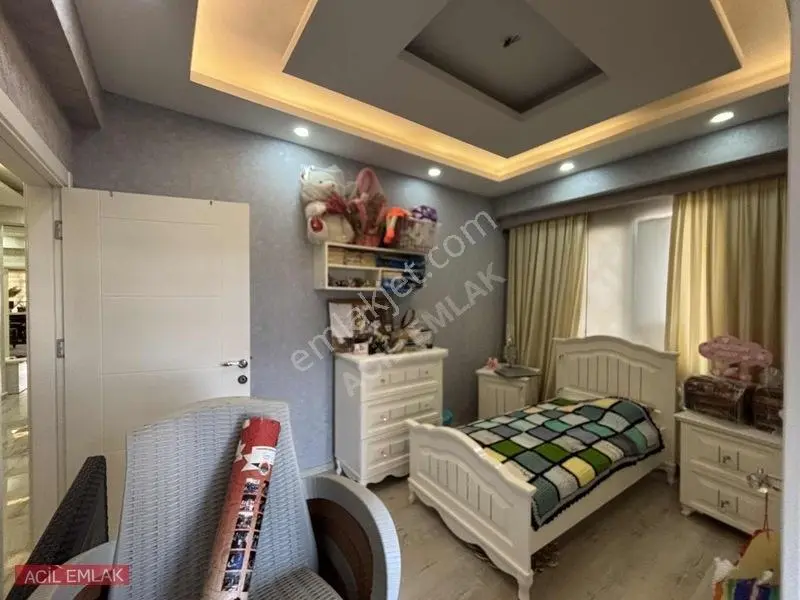 Acil Emlak'tan 4+1 Ultra Lüx Daire — fotoğraf 18