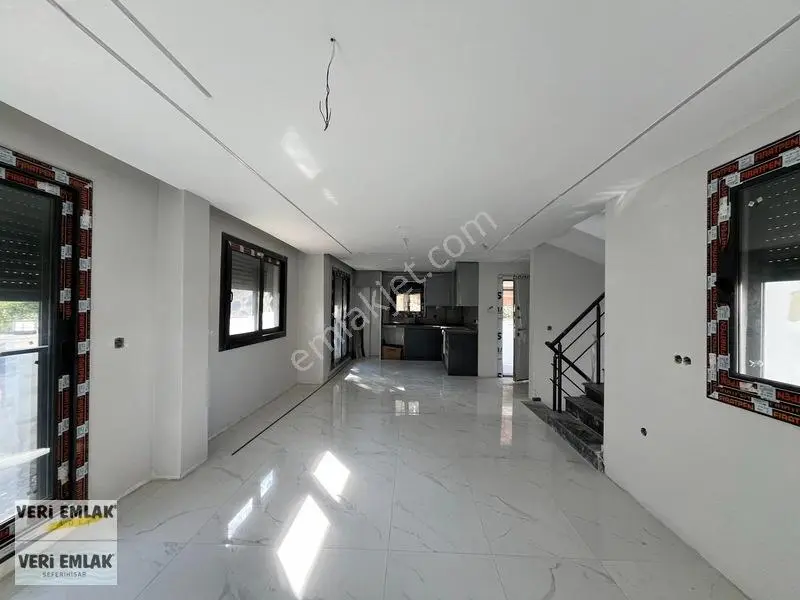Veri'den Akarca'da 3+2 Denize 100 Metre Sıfır Villa — fotoğraf 5