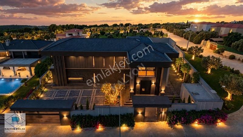 Çeşme Ovacık'ta 890 M2 Arsa 495 M2 Kapalı Alanlı Ultra Lüx Villa — fotoğraf 10