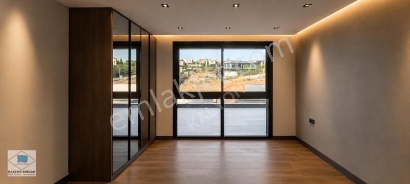Çeşme Ovacık'ta 890 M2 Arsa 495 M2 Kapalı Alanlı Ultra Lüx Villa — fotoğraf 17