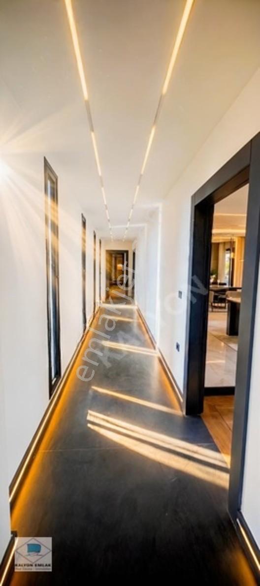 Çeşme Ovacık'ta 890 M2 Arsa 495 M2 Kapalı Alanlı Ultra Lüx Villa — fotoğraf 32
