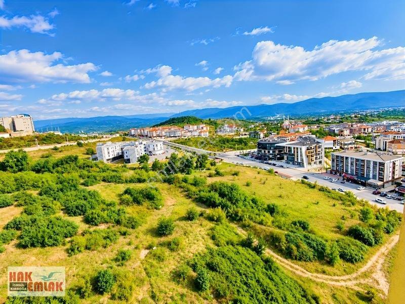 Hak Emlak'tan Üniversite Girişi Cadde Cepheli Eşyalı 2+1 Daire — fotoğraf 20
