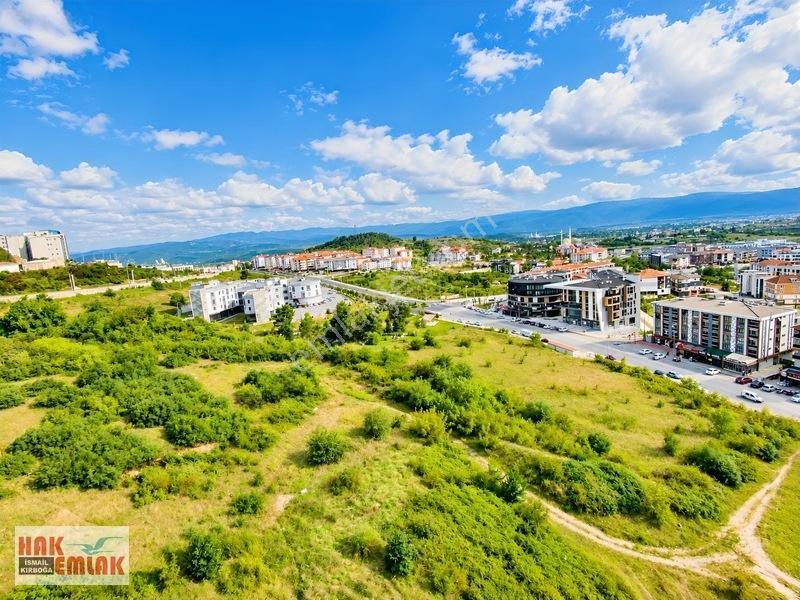 Hak Emlak'tan Üniversite Girişi Cadde Cepheli Eşyalı 2+1 Daire — fotoğraf 21