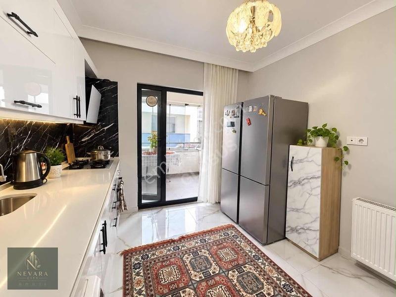 Nilüfer Akçalar'da Merkezi Konumda 130 M2 Net 3+1 Daire — fotoğraf 3