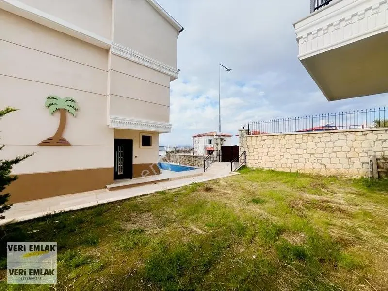 Veri'den Akarcada,havuzlu Sitede 3+1 Villa! — fotoğraf 9