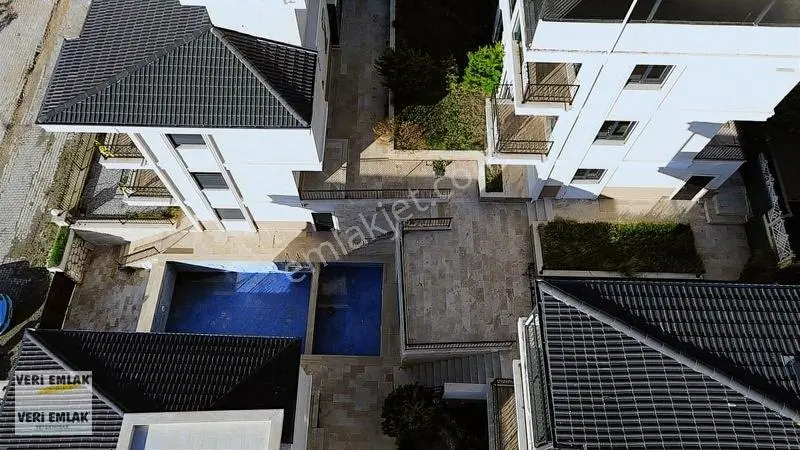 Veri'den Akarcada,havuzlu Sitede 3+1 Villa! — fotoğraf 35