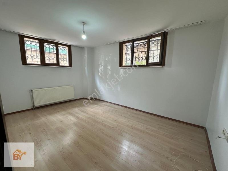 Cumhuriyet Mah 2+1 65 M2 Satılık Bahçe Katı Daire — fotoğraf 2