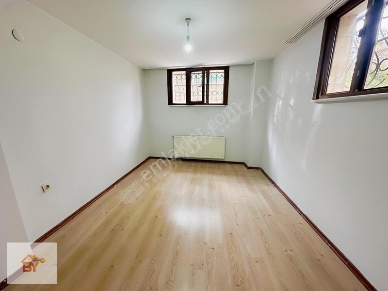 Cumhuriyet Mah 2+1 65 M2 Satılık Bahçe Katı Daire — fotoğraf 3