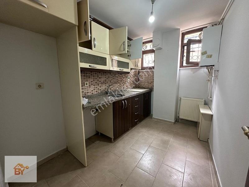 Cumhuriyet Mah 2+1 65 M2 Satılık Bahçe Katı Daire — fotoğraf 9