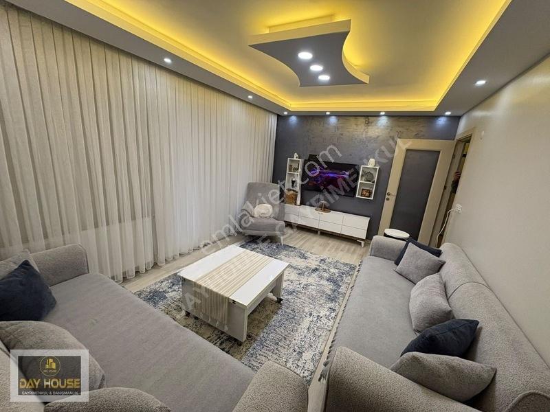Day House'den Sular Vadisinde 8 Yaşında Asansörlü Yüksek Giriş — fotoğraf 2