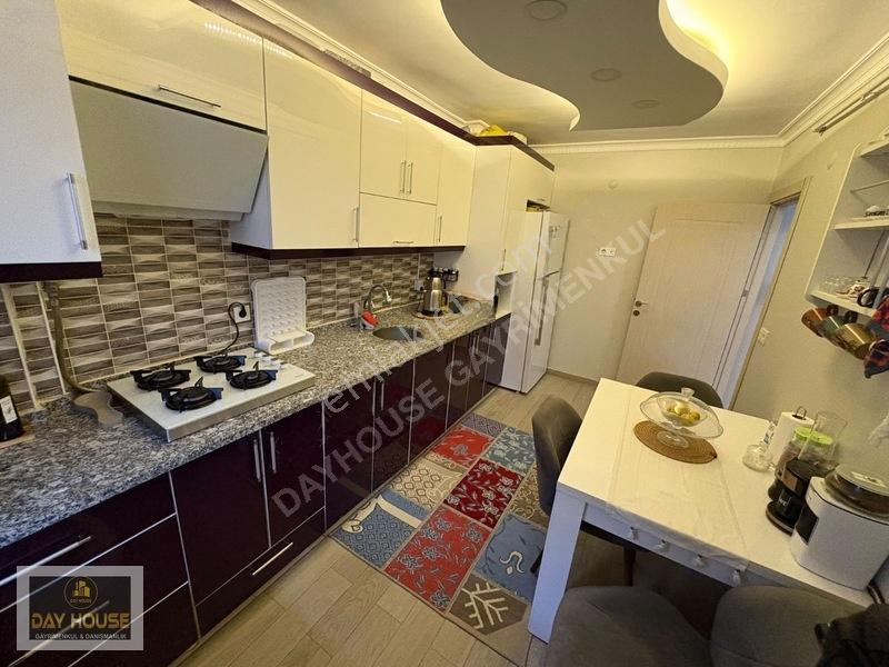 Day House'den Sular Vadisinde 8 Yaşında Asansörlü Yüksek Giriş — fotoğraf 8