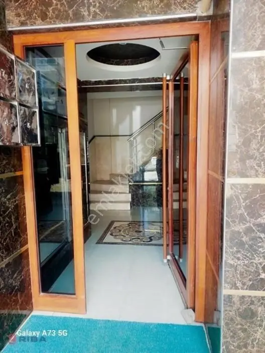 Tramway Durağına 3dk Mesafede/site İçerisinde/2+1 Satılık Daire — fotoğraf 2