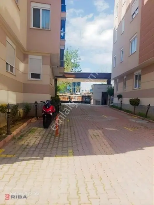 Tramway Durağına 3dk Mesafede/site İçerisinde/2+1 Satılık Daire — fotoğraf 12