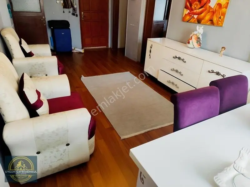 Mükemmel Lokasyonda 3 Katlı Müstakil Bahçeli Satılık Bina — fotoğraf 9