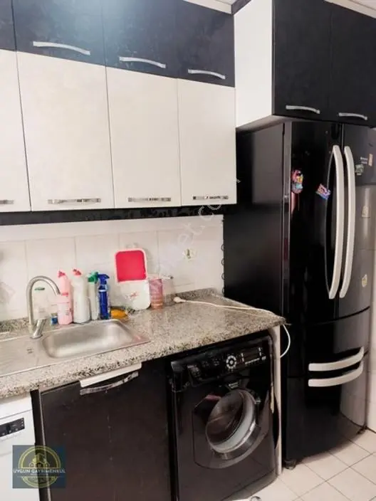 Mükemmel Lokasyonda 3 Katlı Müstakil Bahçeli Satılık Bina — fotoğraf 11
