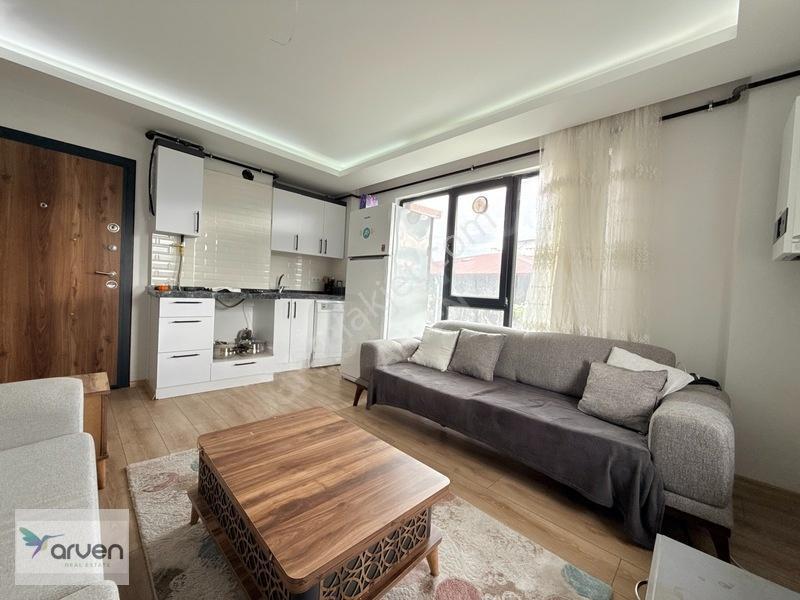 Fırsat Fiyata ! Eşyalı ,bulvara 2. Bina , Yüksek Kira Getirisi — fotoğraf 9