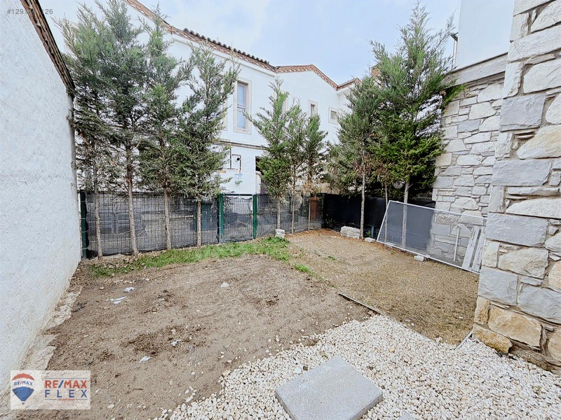 Havuzlu Sitede Kiralık Villa — fotoğraf 15