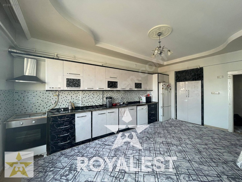 Royalest 'ten Masrafsız Geniş 3+1 — fotoğraf 2