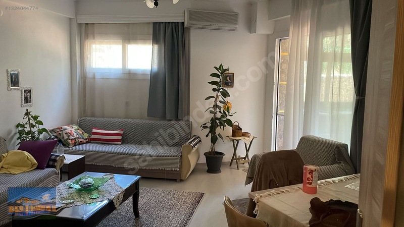 Kuşadası Davutlar Merkezde Bahçeli Satılık 2+1 Daire — fotoğraf 6