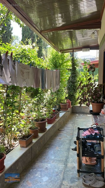 Kuşadası Davutlar Merkezde Bahçeli Satılık 2+1 Daire — fotoğraf 8