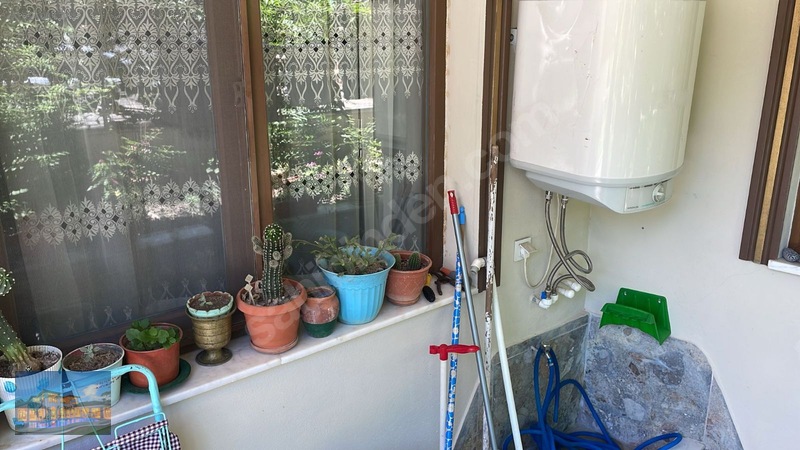 Kuşadası Davutlar Merkezde Bahçeli Satılık 2+1 Daire — fotoğraf 10