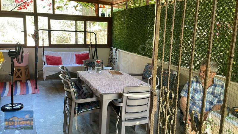 Kuşadası Davutlar Merkezde Bahçeli Satılık 2+1 Daire — fotoğraf 13