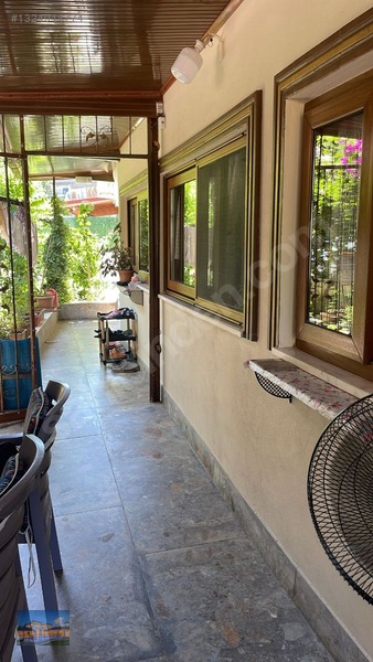 Kuşadası Davutlar Merkezde Bahçeli Satılık 2+1 Daire — fotoğraf 15