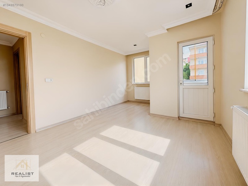 Bağlarbaşı Mh İstasyon Caddesine Yürüme 5 Dk 1+1 Üst Kat Kiralık — fotoğraf 3