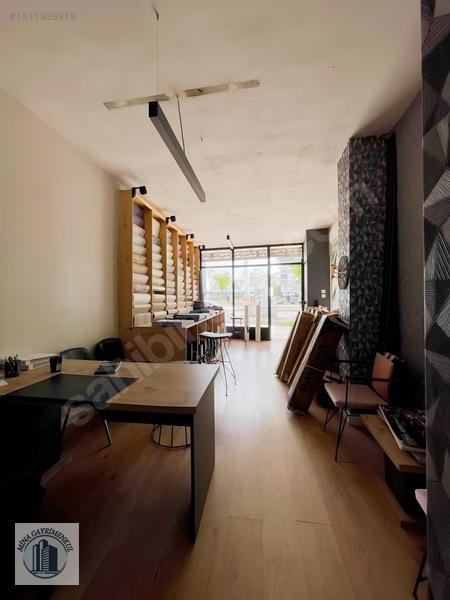 Aspendos Bulvarı Cadde Üzeri Satılık Köşe Dükkan 40 M2 — fotoğraf 2