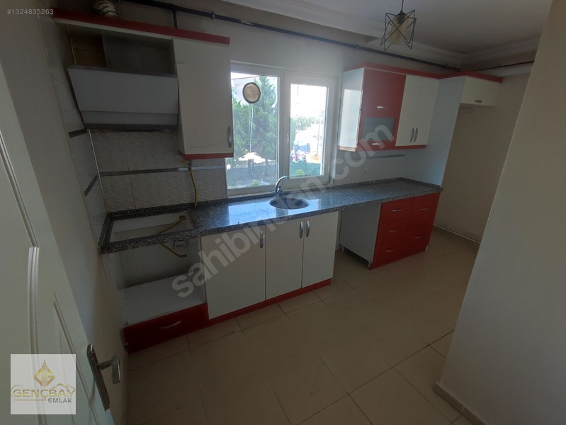 Gençbay Emlak'tan Canik Uludağ Mah'de 2+1 Masrafsız Fırsat Daire — fotoğraf 3