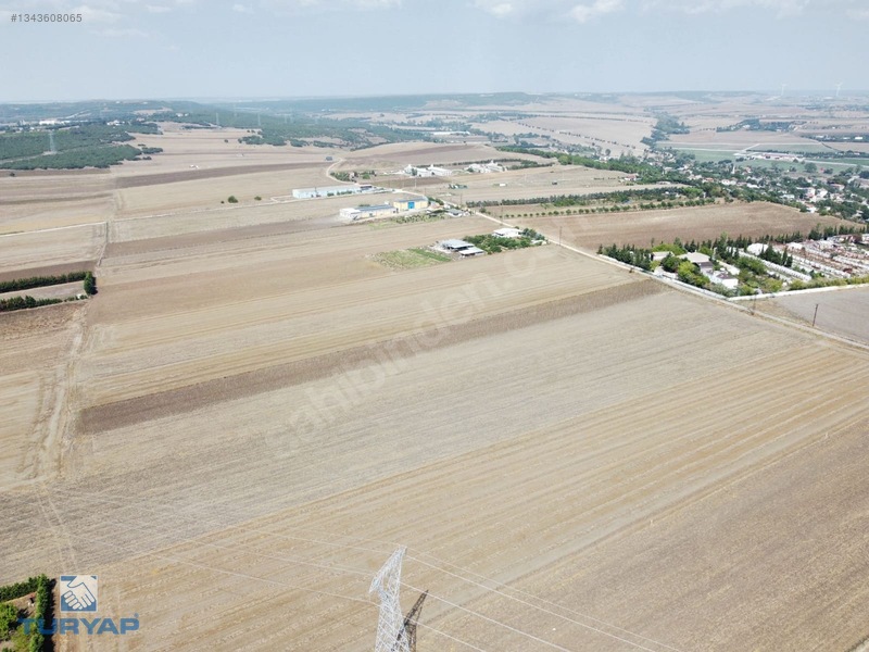 Silivri Çeltik'te 7850 M2 Tamamı Anlaşmalı Satılık Tarla — fotoğraf 5