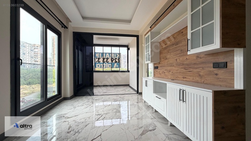 Altradan Üniversite Hastanesi Civarında 1+1 Kiralık Daire — fotoğraf 6